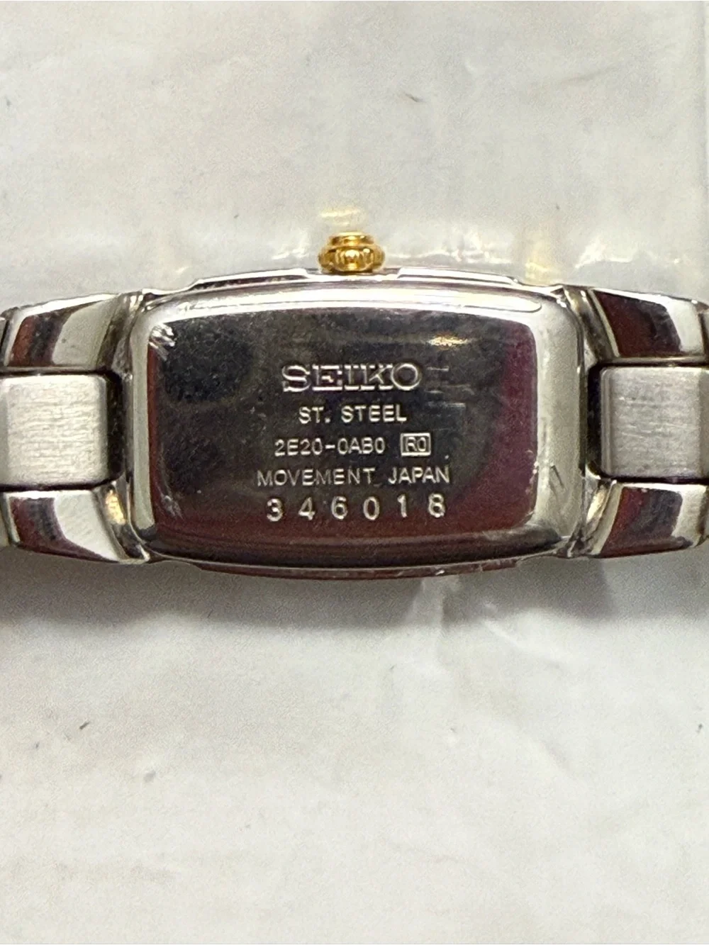 Vintage Seiko 2e20-0AB0 Excellent Condition Extra Links Japanese Movement